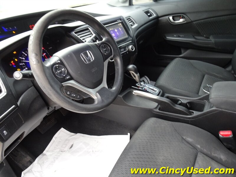 2015 Honda Civic SE - Photo 12 - Cincinnati, OH 45255