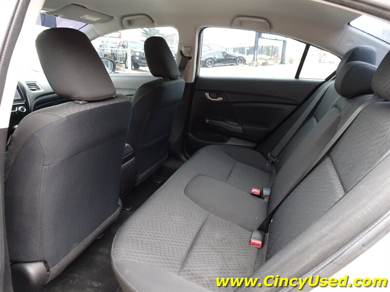 2015 Honda Civic SE - Photo 13 - Cincinnati, OH 45255