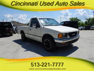 1993 Isuzu Pickup S   - Photo 1 - Cincinnati, OH 45255
