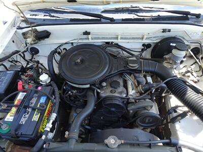 1993 Isuzu Pickup S   - Photo 54 - Cincinnati, OH 45255