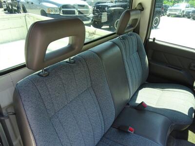 1993 Isuzu Pickup S   - Photo 21 - Cincinnati, OH 45255