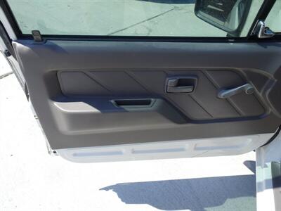 1993 Isuzu Pickup S   - Photo 40 - Cincinnati, OH 45255