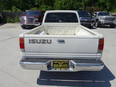 1993 Isuzu Pickup S   - Photo 10 - Cincinnati, OH 45255