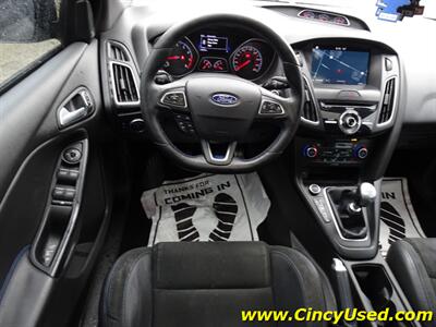 2017 Ford Focus RS   - Photo 3 - Cincinnati, OH 45255