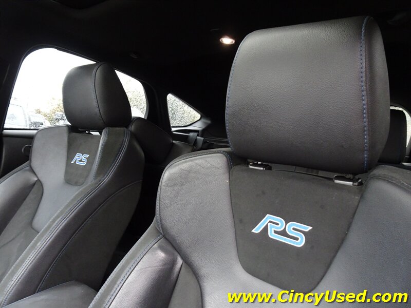 2017 Ford Focus RS   - Photo 13 - Cincinnati, OH 45255