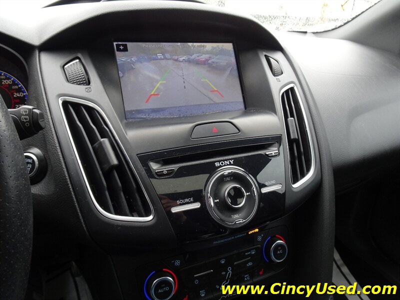 2017 Ford Focus RS   - Photo 22 - Cincinnati, OH 45255