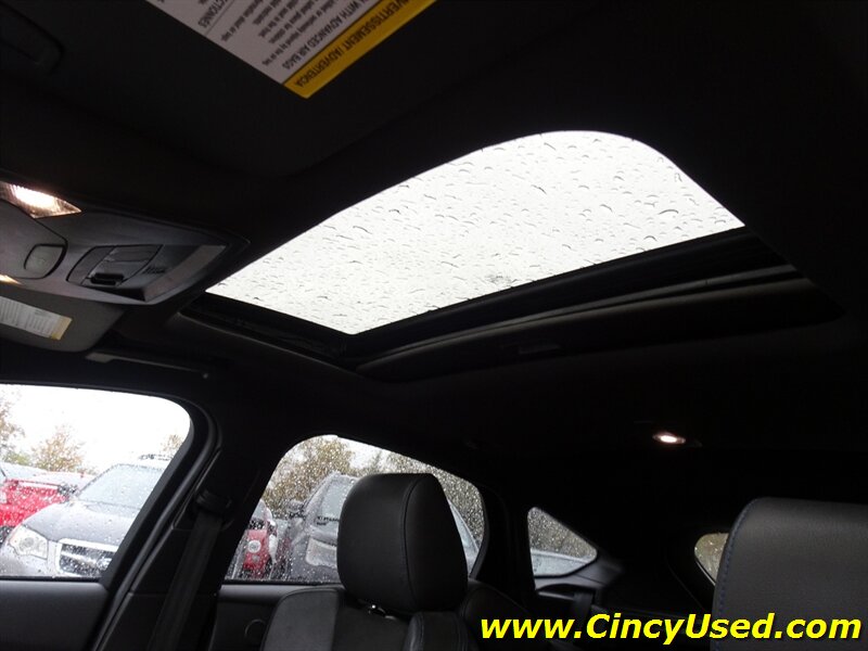 2017 Ford Focus RS   - Photo 27 - Cincinnati, OH 45255