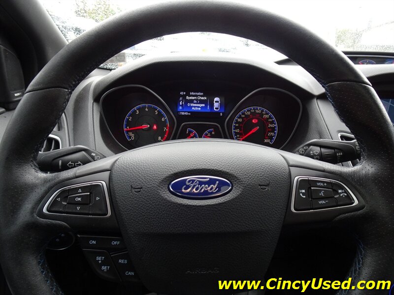 2017 Ford Focus RS   - Photo 23 - Cincinnati, OH 45255
