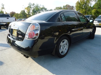 2002 Nissan Altima S   - Photo 13 - Cincinnati, OH 45255