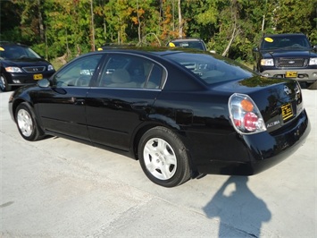 2002 Nissan Altima S   - Photo 4 - Cincinnati, OH 45255