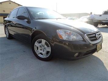 2002 Nissan Altima S   - Photo 10 - Cincinnati, OH 45255