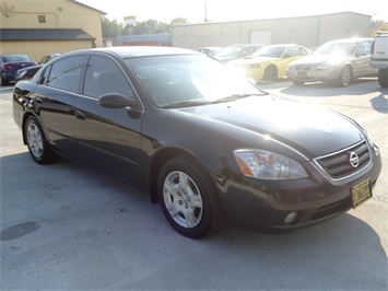 2002 Nissan Altima S   - Photo 3 - Cincinnati, OH 45255