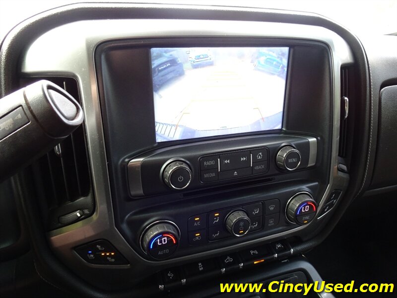 2017 Chevrolet Silverado 1500 LTZ   - Photo 21 - Cincinnati, OH 45255