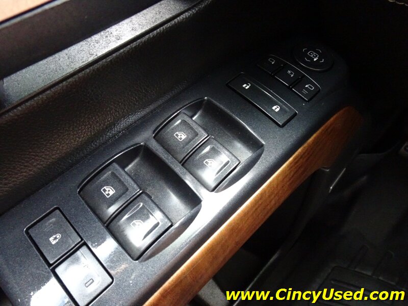 2017 Chevrolet Silverado 1500 LTZ   - Photo 28 - Cincinnati, OH 45255