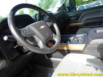 2017 Chevrolet Silverado 1500 LTZ   - Photo 12 - Cincinnati, OH 45255