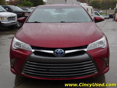 2017 Toyota Camry Hybrid XLE   - Photo 2 - Cincinnati, OH 45255