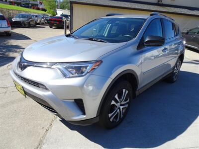 2017 Toyota RAV4 LE  I4 AWD - Photo 8 - Cincinnati, OH 45255