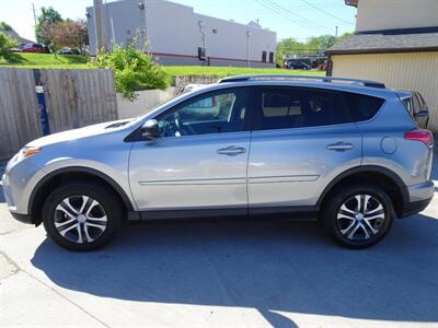 2017 Toyota RAV4 LE  I4 AWD - Photo 7 - Cincinnati, OH 45255