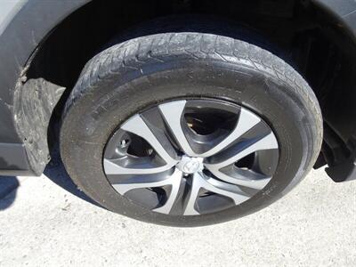 2017 Toyota RAV4 LE  I4 AWD - Photo 27 - Cincinnati, OH 45255