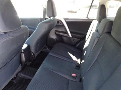 2017 Toyota RAV4 LE  I4 AWD - Photo 14 - Cincinnati, OH 45255
