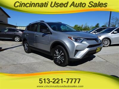 2017 Toyota RAV4 LE  I4 AWD - Photo 1 - Cincinnati, OH 45255