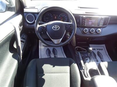 2017 Toyota RAV4 LE  I4 AWD - Photo 12 - Cincinnati, OH 45255