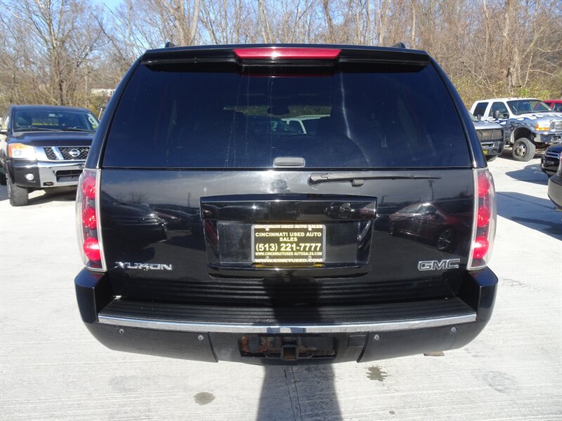 2007 GMC Yukon Denali for sale in Cincinnati, OH | Stock #: 14697 V8 AWD