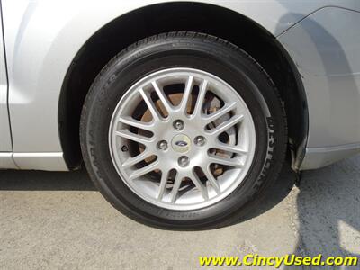 2011 Ford Focus SE   - Photo 30 - Cincinnati, OH 45255