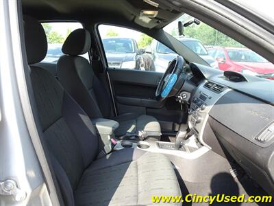 2011 Ford Focus SE   - Photo 17 - Cincinnati, OH 45255