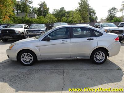 2011 Ford Focus SE   - Photo 7 - Cincinnati, OH 45255