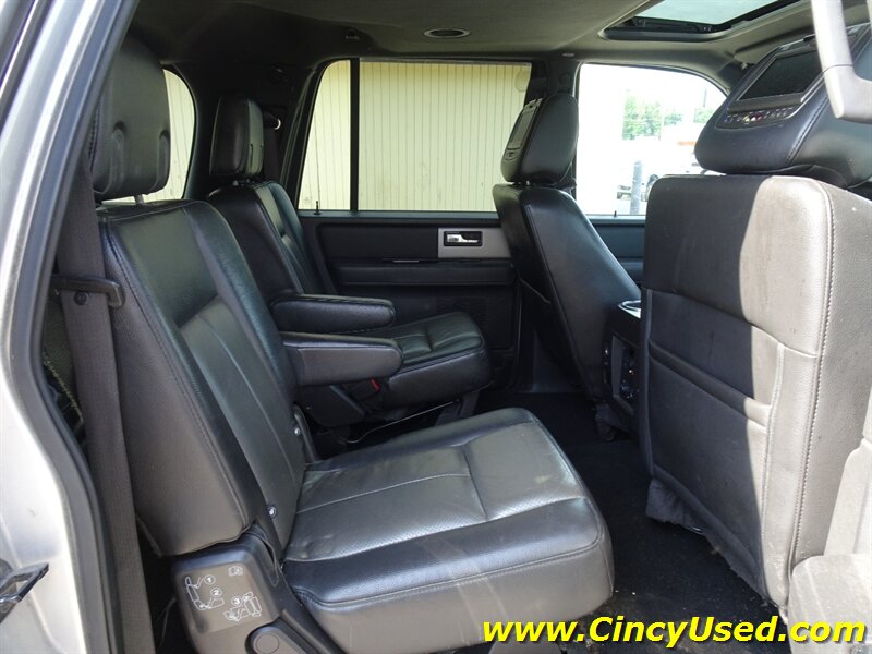 2011 Ford Expedition XLT - Photo 15 - Cincinnati, OH 45255