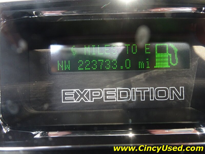 2011 Ford Expedition XLT - Photo 22 - Cincinnati, OH 45255