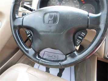 2001 Honda Accord EX w/Leather   - Photo 18 - Cincinnati, OH 45255