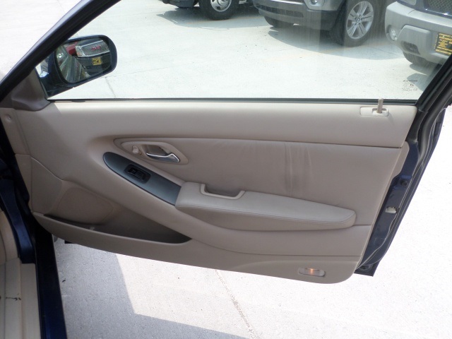 2001 Honda Accord EX w/Leather - Photo 21 - Cincinnati, OH 45255