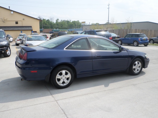 2001 Honda Accord EX w/Leather - Photo 6 - Cincinnati, OH 45255