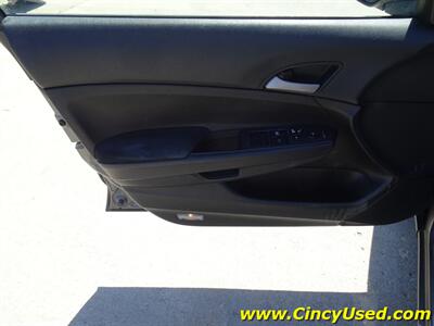 2009 Honda Accord LX   - Photo 24 - Cincinnati, OH 45255