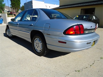 1996 CHEVROLET LUMINA   - Photo 12 - Cincinnati, OH 45255