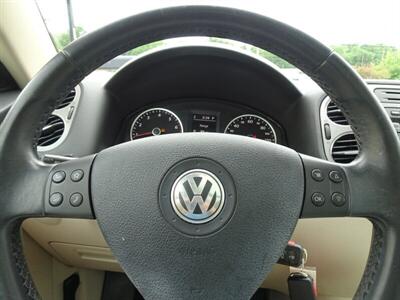 2010 Volkswagen Tiguan Wolfsburg Edition   - Photo 21 - Cincinnati, OH 45255