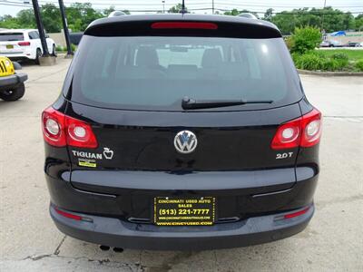 2010 Volkswagen Tiguan Wolfsburg Edition   - Photo 9 - Cincinnati, OH 45255