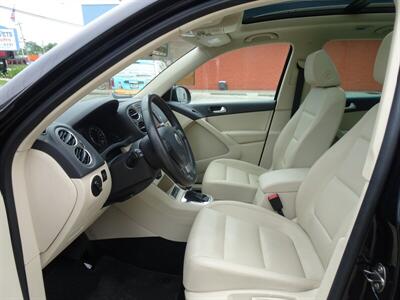 2010 Volkswagen Tiguan Wolfsburg Edition   - Photo 27 - Cincinnati, OH 45255