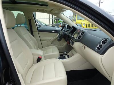 2010 Volkswagen Tiguan Wolfsburg Edition   - Photo 19 - Cincinnati, OH 45255