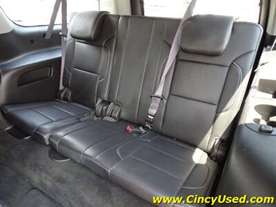 2016 Chevrolet Suburban LTZ   - Photo 15 - Cincinnati, OH 45255