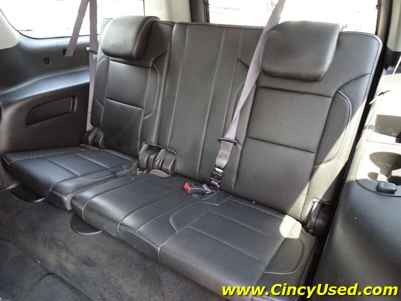 2016 Chevrolet Suburban LTZ   - Photo 15 - Cincinnati, OH 45255