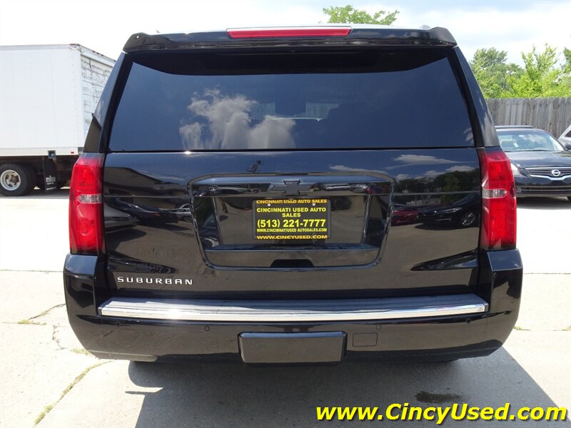 2016 Chevrolet Suburban LTZ   - Photo 8 - Cincinnati, OH 45255