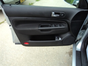 2003 Volkswagen Jetta Wolfsburg   - Photo 20 - Cincinnati, OH 45255
