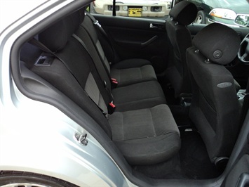 2003 Volkswagen Jetta Wolfsburg   - Photo 9 - Cincinnati, OH 45255
