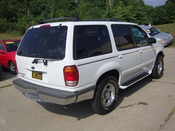 1998 Ford Explorer Limited   - Photo 6 - Cincinnati, OH 45255