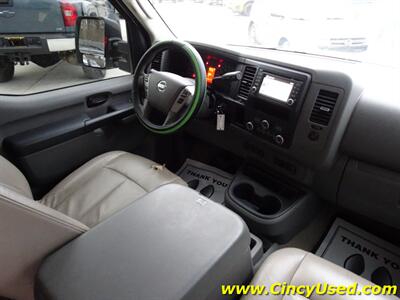 2018 Nissan NV 3500 HD SL   - Photo 15 - Cincinnati, OH 45255