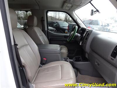 2018 Nissan NV 3500 HD SL   - Photo 16 - Cincinnati, OH 45255