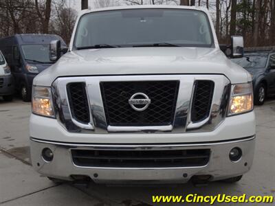 2018 Nissan NV 3500 HD SL   - Photo 2 - Cincinnati, OH 45255